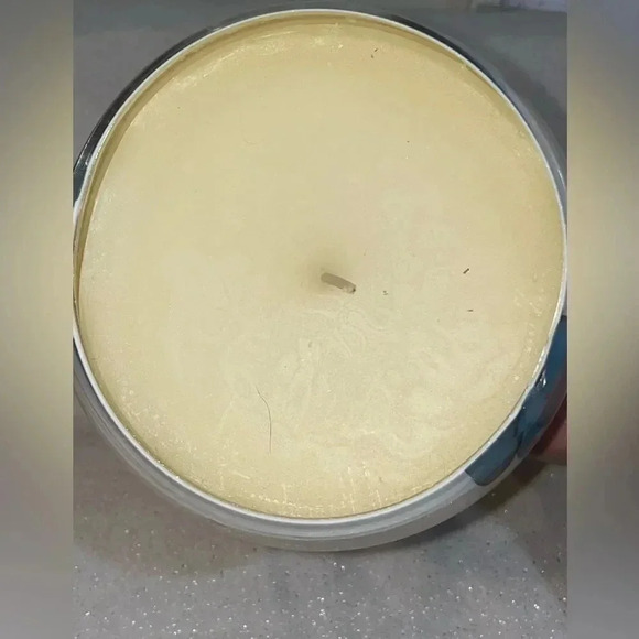 ZORZA MOUTH BLOWN GLASS
JELLYFISH STEM WHITE/BLUE
BERGAMOT CANDLE LARGE - Picture 2 of 14